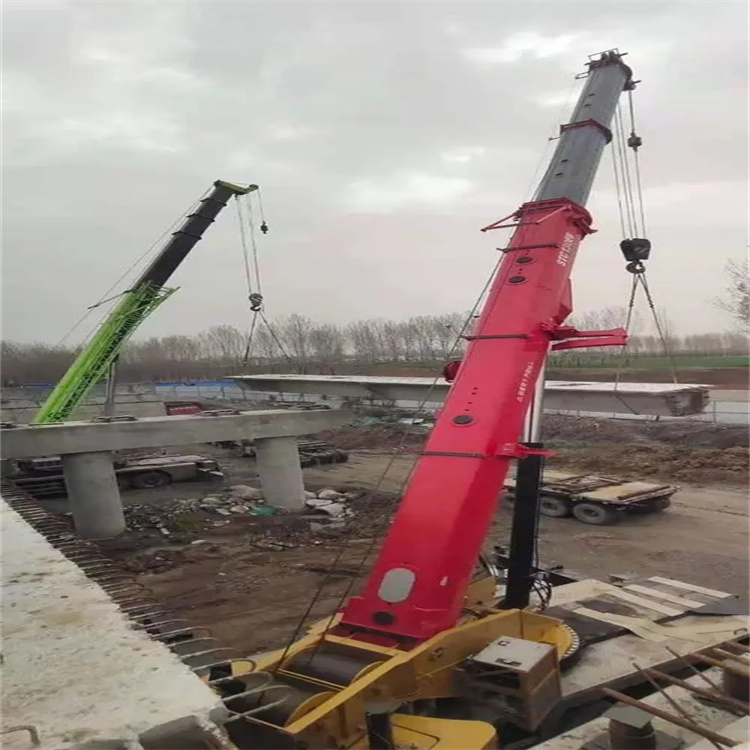 翁源钢构件起吊,吊点采用几点绑扎